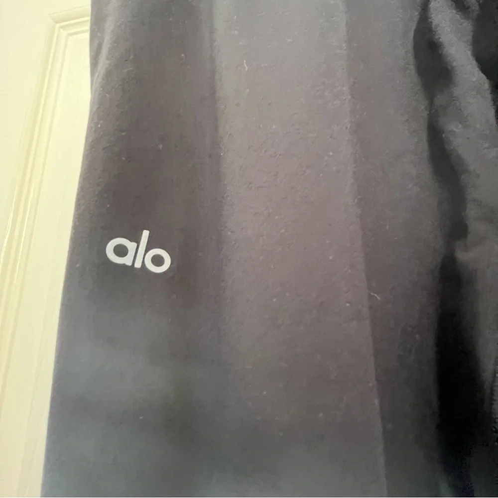 ALO Yoga Black Track Pants Size Small